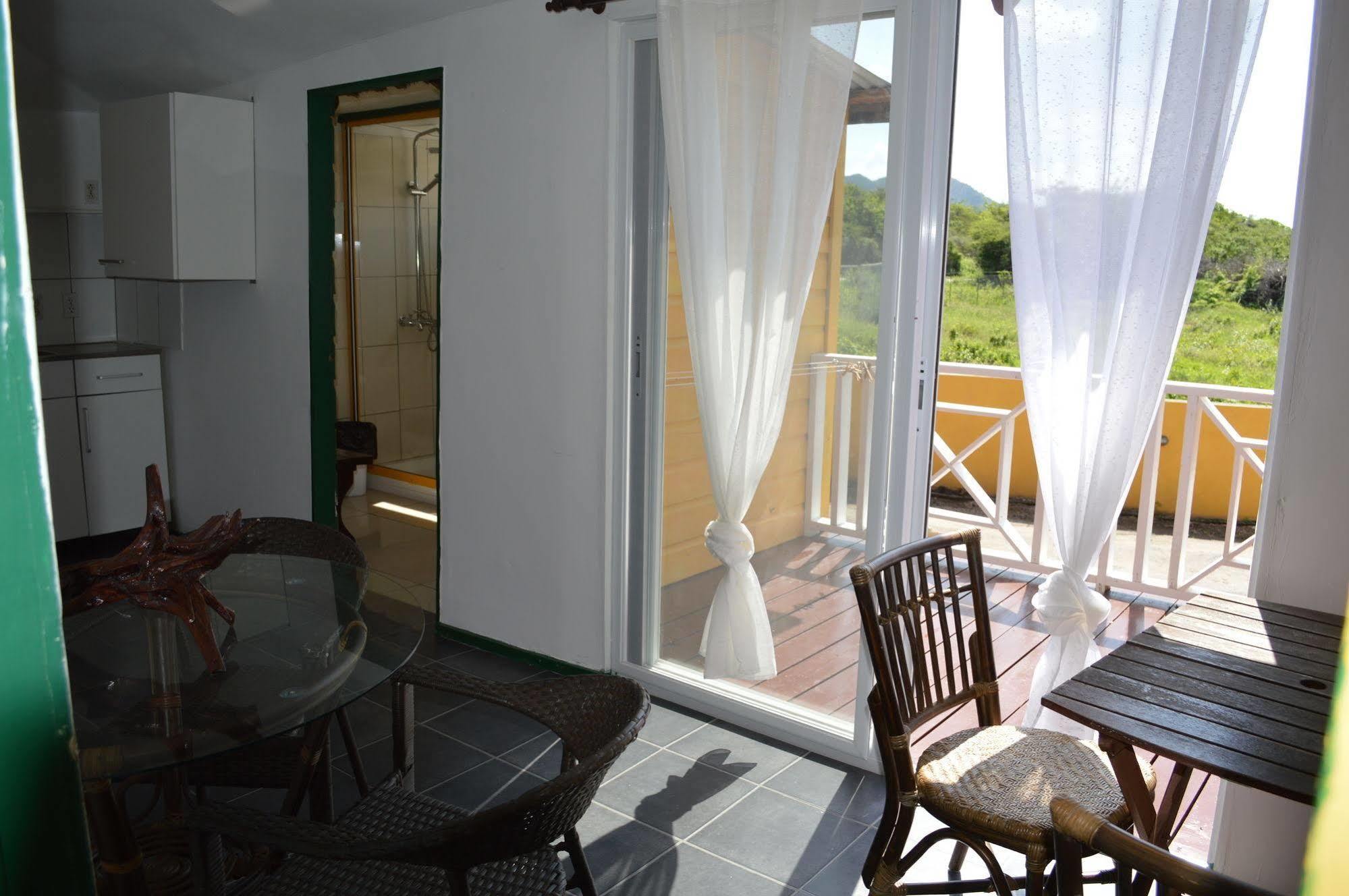 Rancho El Sobrino Hotel Westpunt Exterior photo