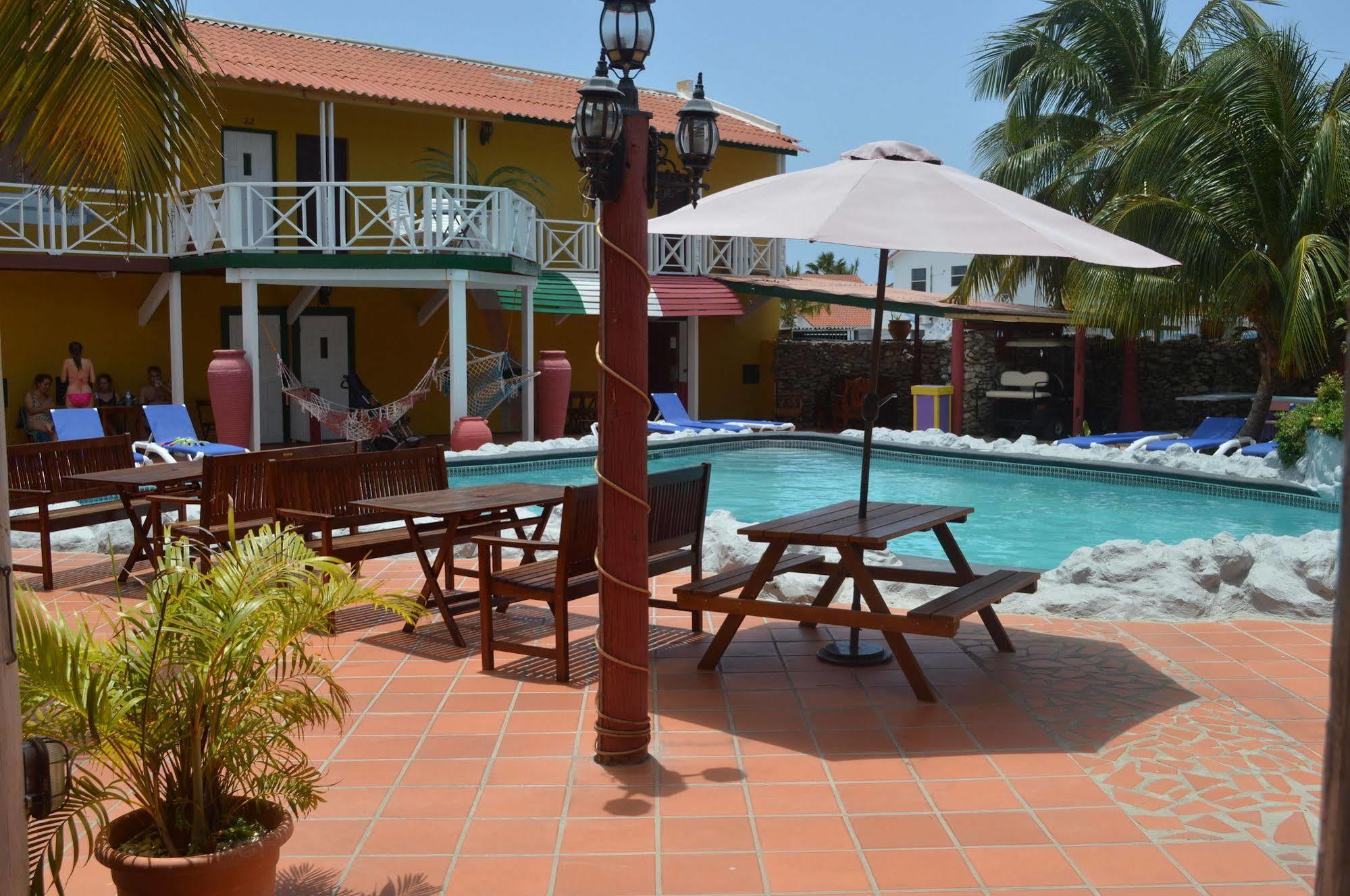 Rancho El Sobrino Hotel Westpunt Exterior photo
